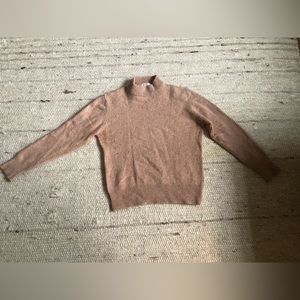 Vintage camel colored wool sweater - size L